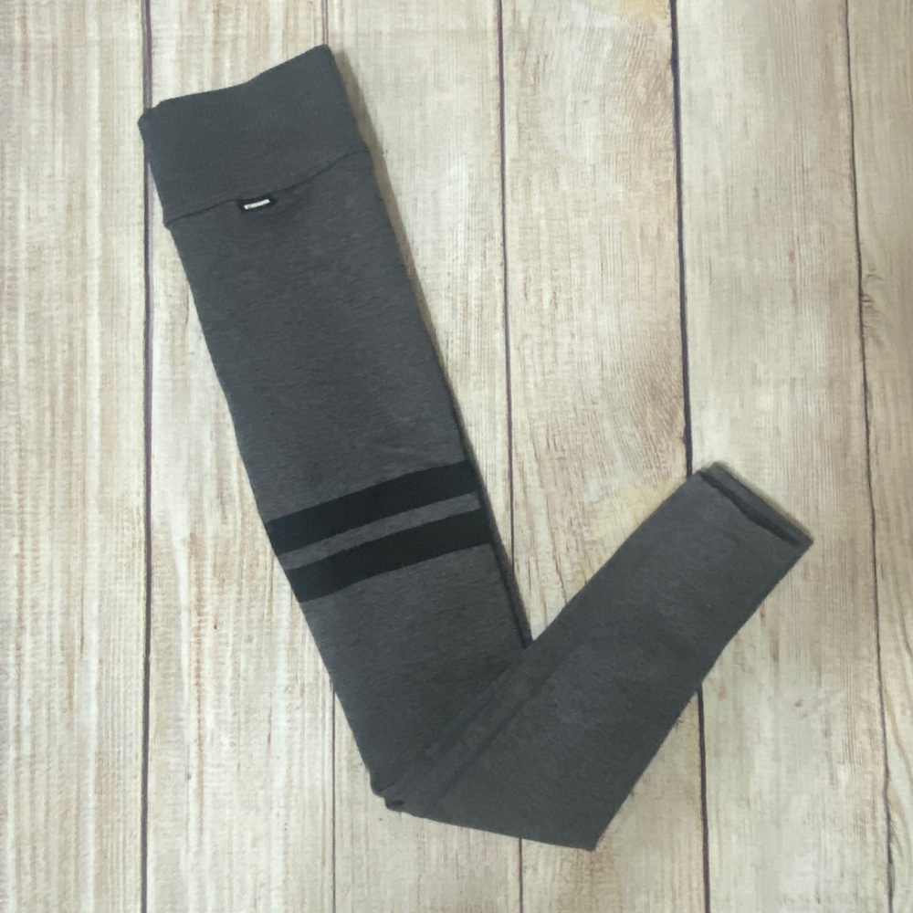 Stronger Seamless Vega Leggings in XS/S